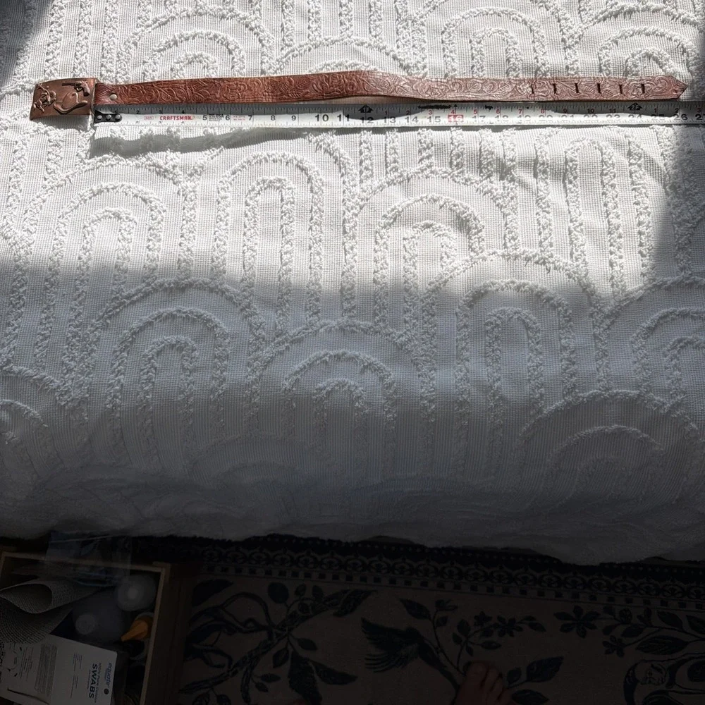 Cowboy Western Belt Boys 26 Brown Leather Excellent Copper Floral Buckle